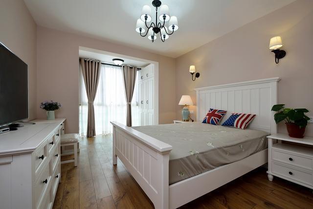 昆明90后美女设计师，半包7万却装出了几十万的效果！